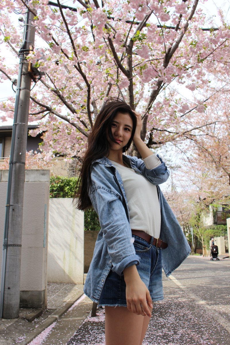nishimuray0330's tweet photo. 佐々木菜々さん＠studioaya　の個撮。
昨日一昨日の雨で名残桜だけど撮れて良かった！
#モデル #studioaya
#写真好きな人と繋がりたい
#ファインダー越しの私の世界 
#ポートレート
#桜ポトレ
#被写体募集 https://t.co/KFSffK9BCj