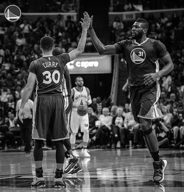 DoctorNBA's tweet photo. Warriors, 71 WINS !!!!!!! https://t.co/x7fQwb2du5