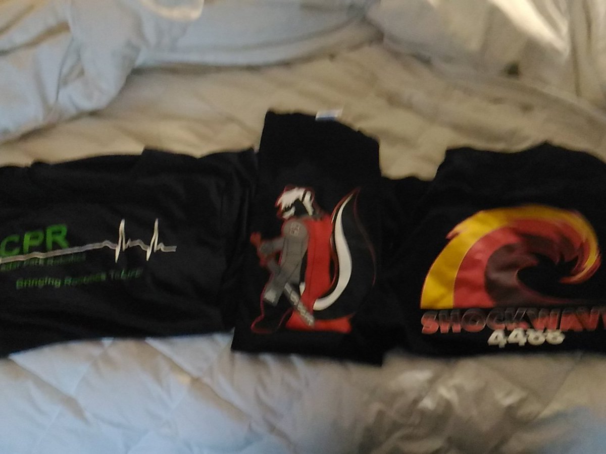FRC4513's tweet photo. Thanks @cpr3663 @Skunkworks1983 and @4488Shockwave for trading shirts! https://t.co/joRuVElA33