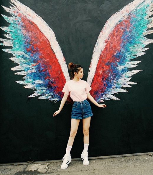 MEGANationARG's tweet photo. Megan Lee Via Instagram.
''Spread your wings and fly. Don't be afraid to express yourself π #strongerApril22'' https://t.co/2TGbRqEJ7S