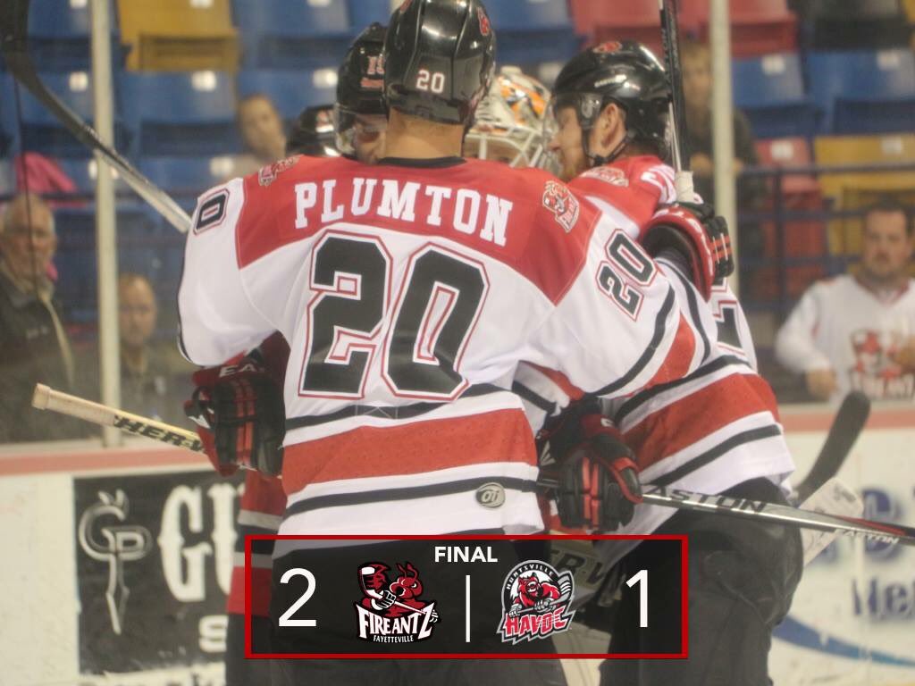 Marksmen_Hockey's tweet photo. FireAntz WIN 2-1 in Huntsville! Great way to end the season! Next stop, playoffs! #FAYvsHSV #AntzArmy https://t.co/7Aj6f5obG9
