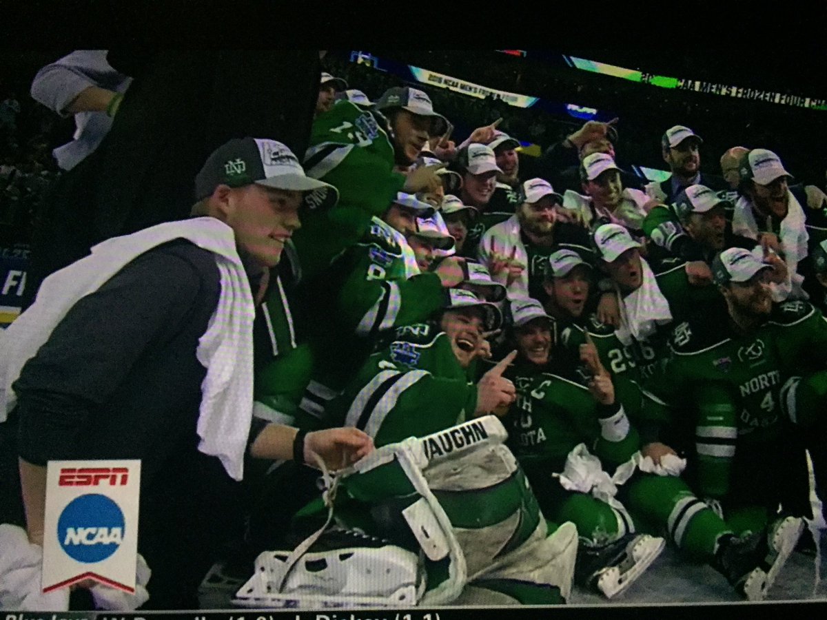 EasyMac_16's tweet photo. Congratulations buiis! #NationalChampions #SiouxForever @UNDmhockey https://t.co/UyrFFGJ6ru