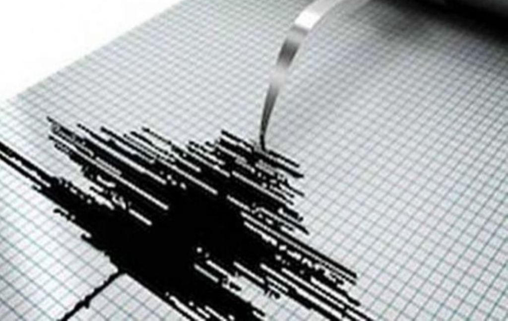 Metro_TV's tweet photo. Gempa 5,9 SR Guncang Bengkulu https://t.co/qeknmW2H0Q https://t.co/n7wevkVASR