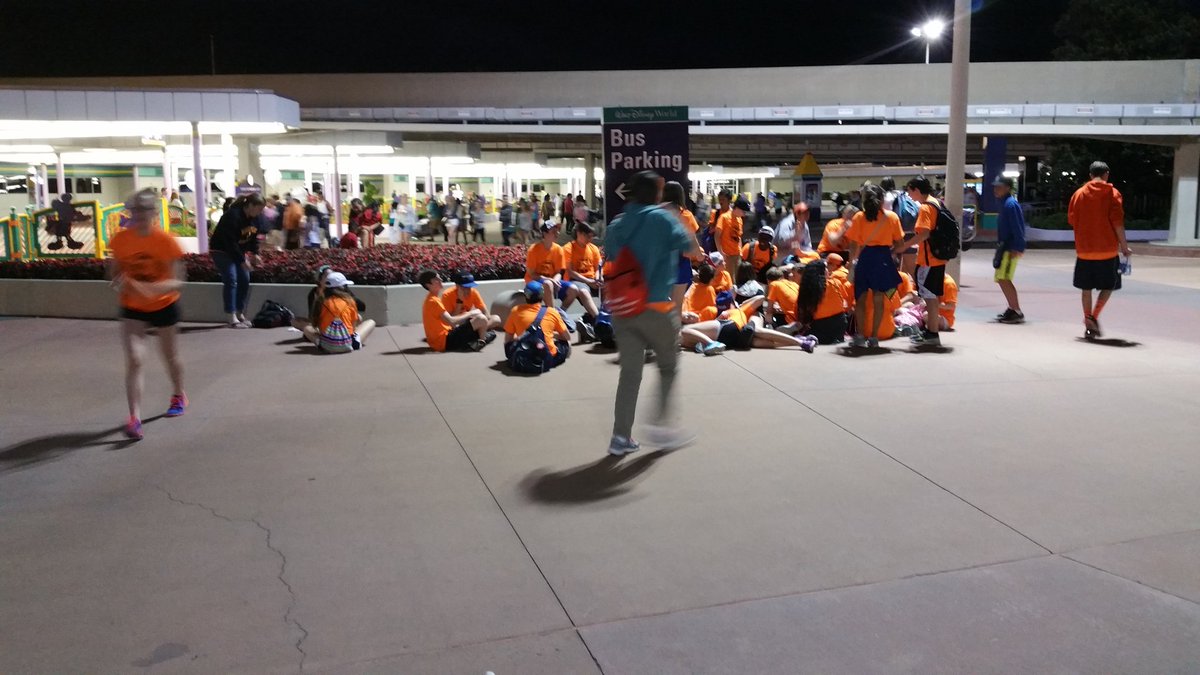pipps83's tweet photo. @MRMSBands #Ontheroadagain https://t.co/kJv57t7lg7