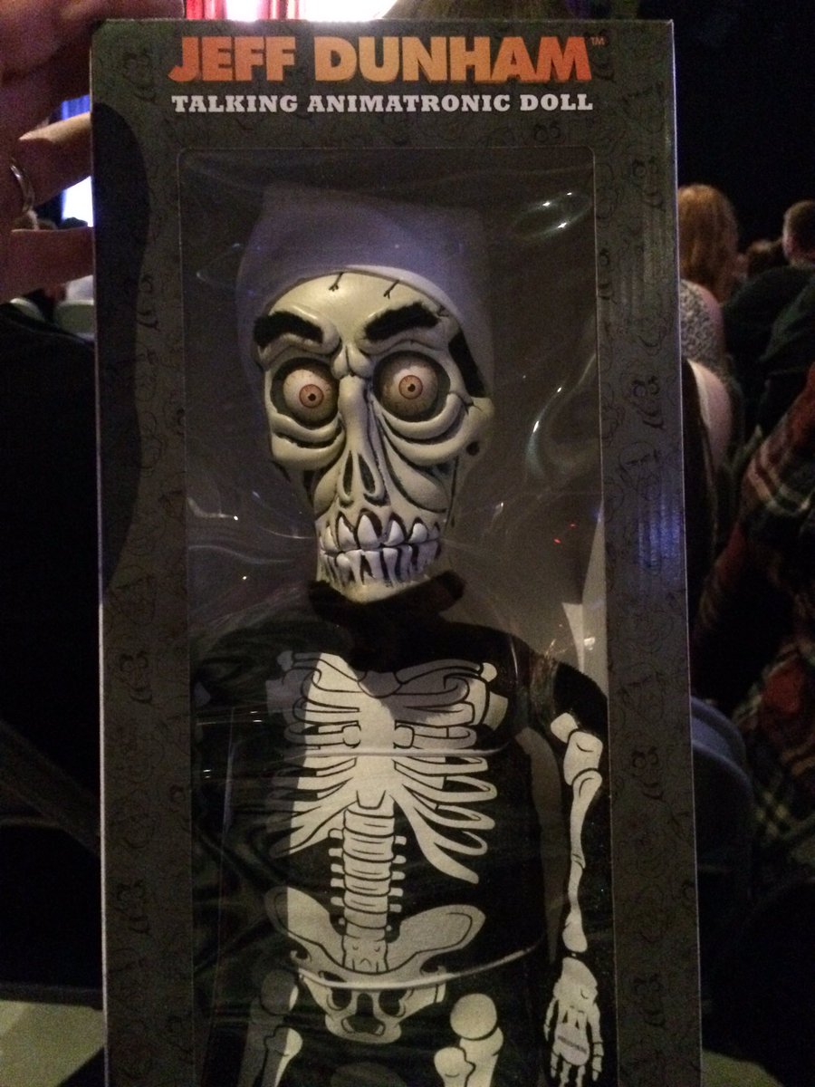 RickGauthier2's tweet photo. @jeffdunham what a great show. Amazing talent. Had to have this #huhejorgan https://t.co/3gKTJXOYQJ
