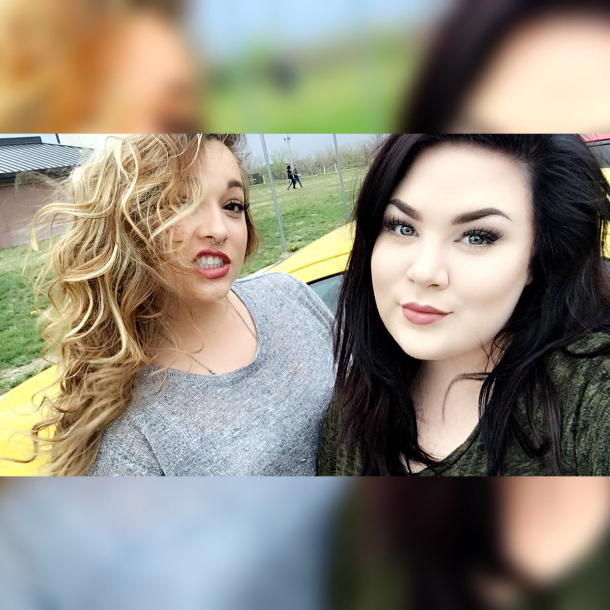TaranHolt's tweet photo. Best friends 💁🏻💁🏼 just like their mothers 💁🏼💁🏻��️@SlayDreamer https://t.co/qjYkf2KzFL