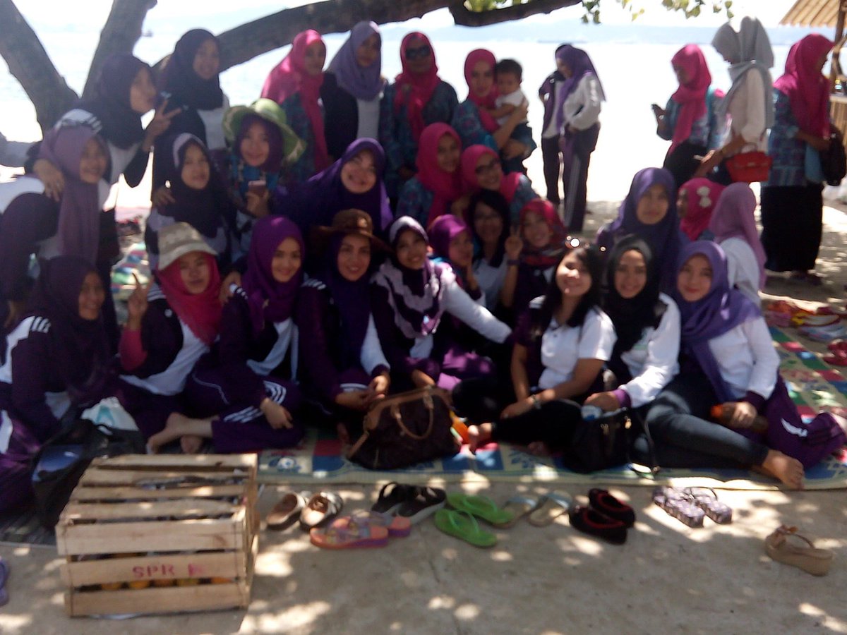 pkmbernung's tweet photo. RAKOR BERSAMA UPT PUSKESMAS BERNUNG dengan tema CAPACITY BUILDING. selalu memberikan pelayanan kesehatan yg terbaik👏 https://t.co/TWy7Sj76Oy