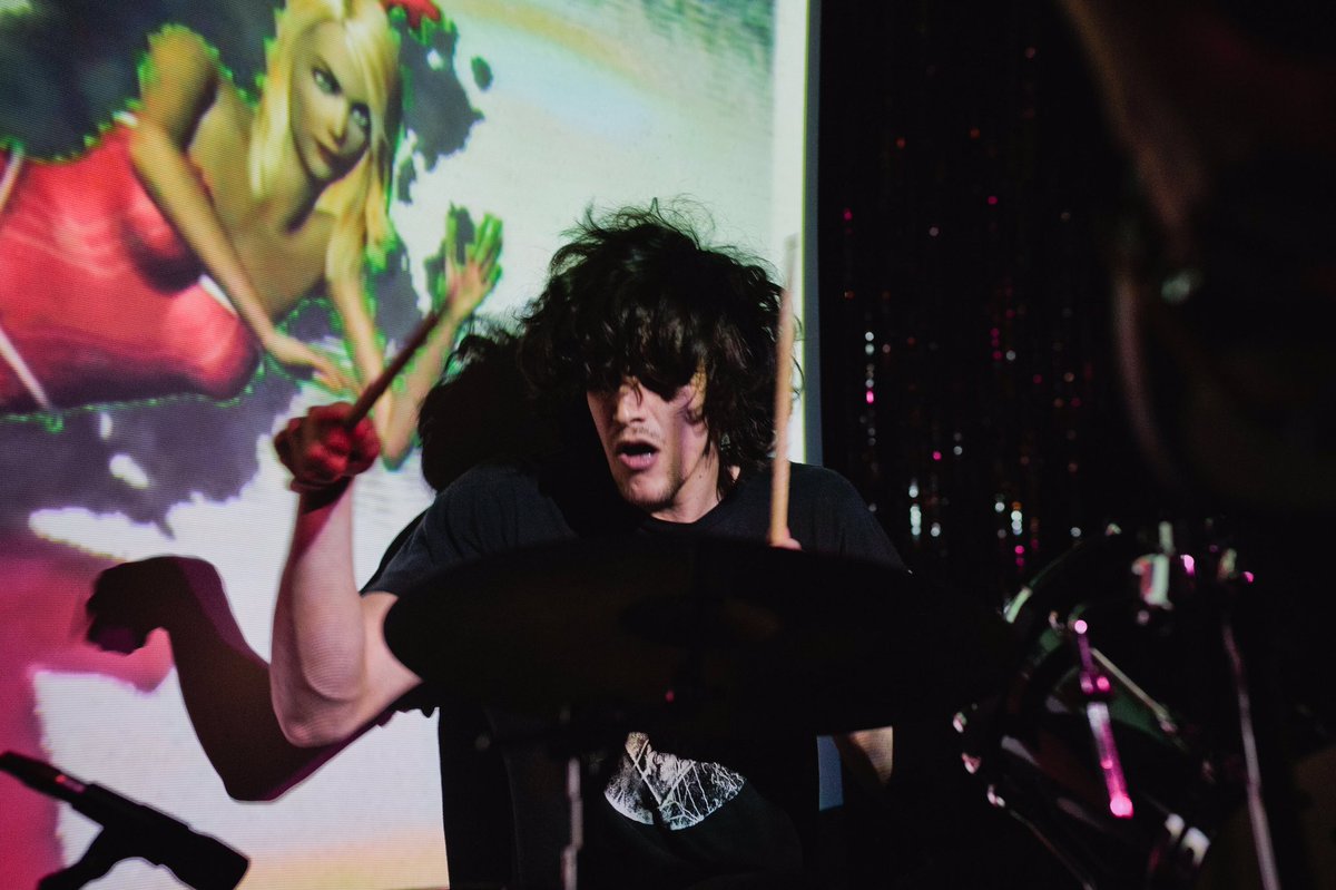 roomsandgardens's tweet photo. Baklavaa tore it up at their Dane On rec release last night @CrownBaltimore #baklavaa #daneon #grimoirerecords https://t.co/ibpQXtLjEE