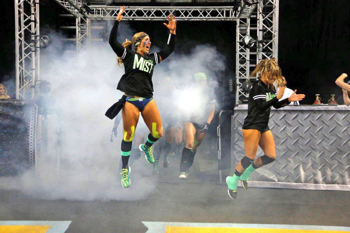 EXTFootball's tweet photo. Seattle Mist takes a 6-0 lead over Austin Acoustic at the end of the First Quarter

#AUSvsSEA https://t.co/MjMi85c5c1