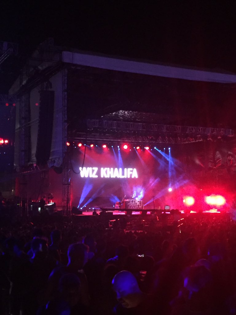 MargoMidwinter's tweet photo. Wiz Khalifa 💁 https://t.co/7jgPXCRREU