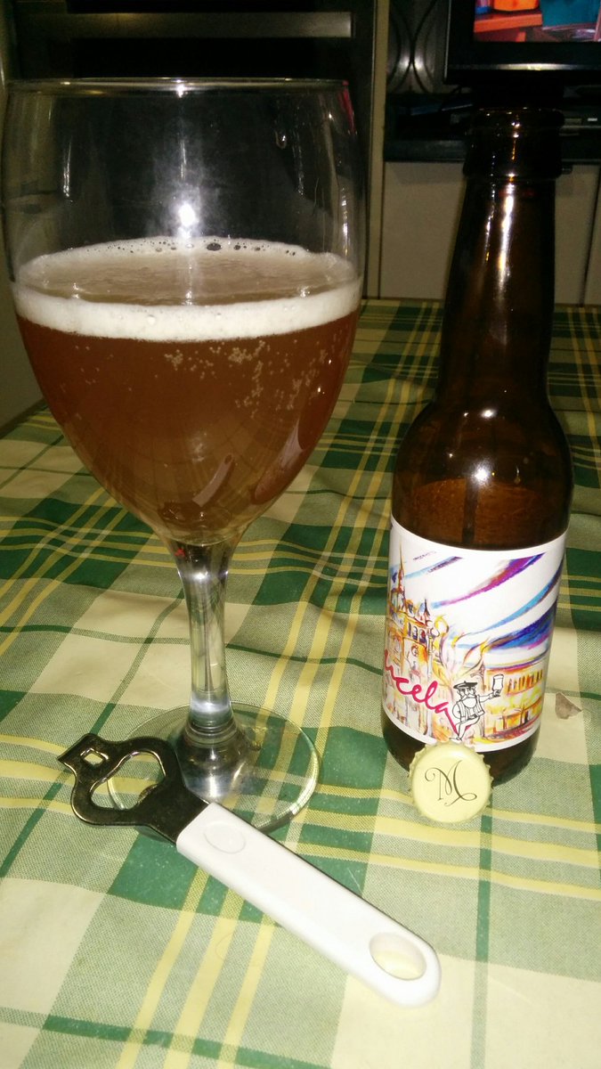 Geo_birrero87's tweet photo. Refrescante Pucela de @CervezaMilana  @soloartesanas #CataBeerWars @BeerWarsGame bastante completa. https://t.co/jEtjzWdoMX
