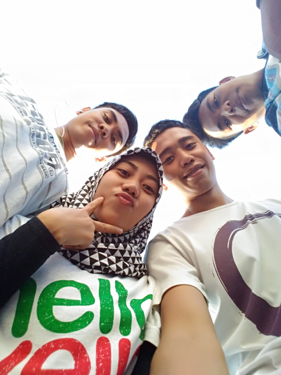 f315fb0fbe32453's tweet photo. Temon2...... https://t.co/tWDJMwrJFt