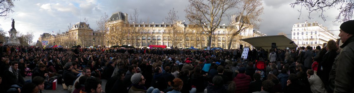 RaphaelGeorgy's tweet photo. ~ 8 avril 2016, place de la République, Paris. #NuitDebout #39mars https://t.co/fy2dEIX97o