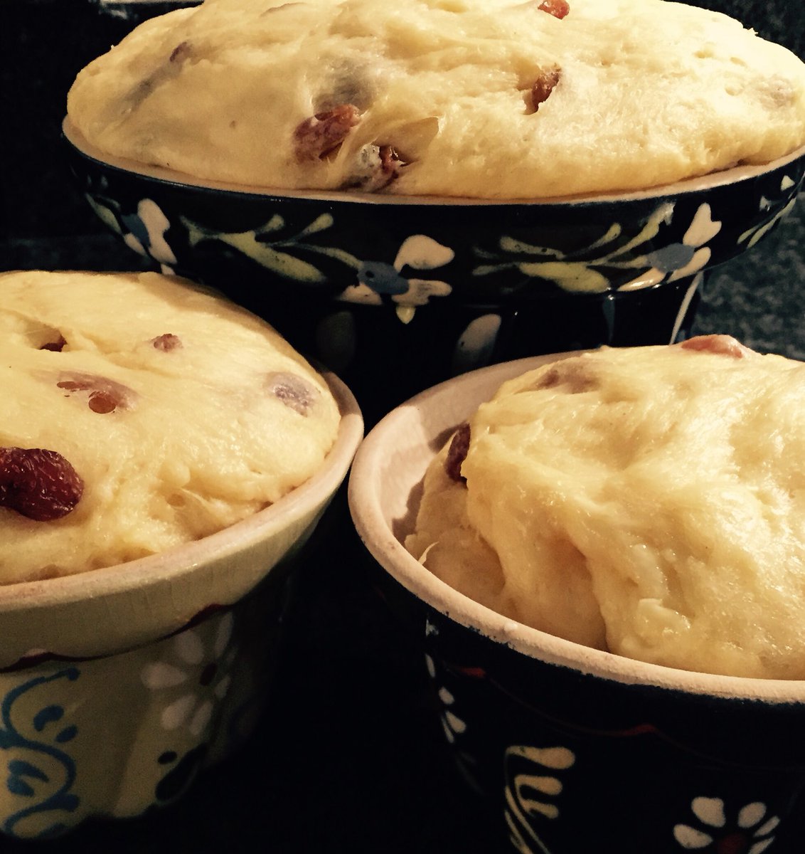 SPianistka's tweet image. Petit déjeuner comme en #Alsace:Délicieux #Kougelhopf maison selon la recette de la merveilleuse Christine #Ferber😋