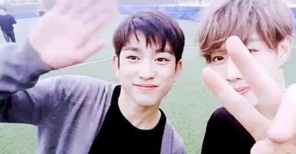 Kpop_Herald's tweet photo. [V Report] GOT7 practices soccer
https://t.co/iop62i2GKE
#GOT7 #soccerskills #갓세븐 #Vreport #Vapp #Parksihwan #Laboum https://t.co/oLJ8EzN89q