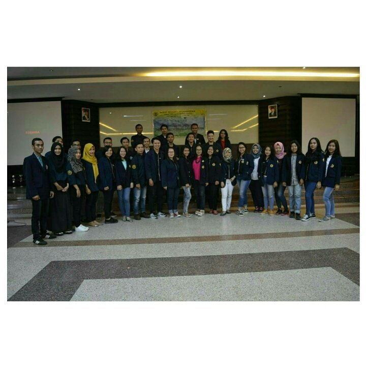 Sukses acara Studi Banding DPM FEB Unmer Malang ke DMFE Universitas Negri Malang tanggal 9 April 2016! ❤💪