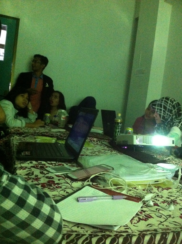 bemfpsiumby's tweet photo. Tetap kompak dan semangat kakak ! 💪 https://t.co/PYCFC0R4wC
