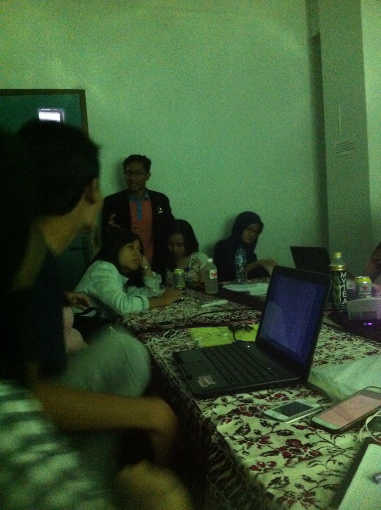 bemfpsiumby's tweet photo. Tetap kompak dan semangat kakak ! 💪 https://t.co/PYCFC0R4wC
