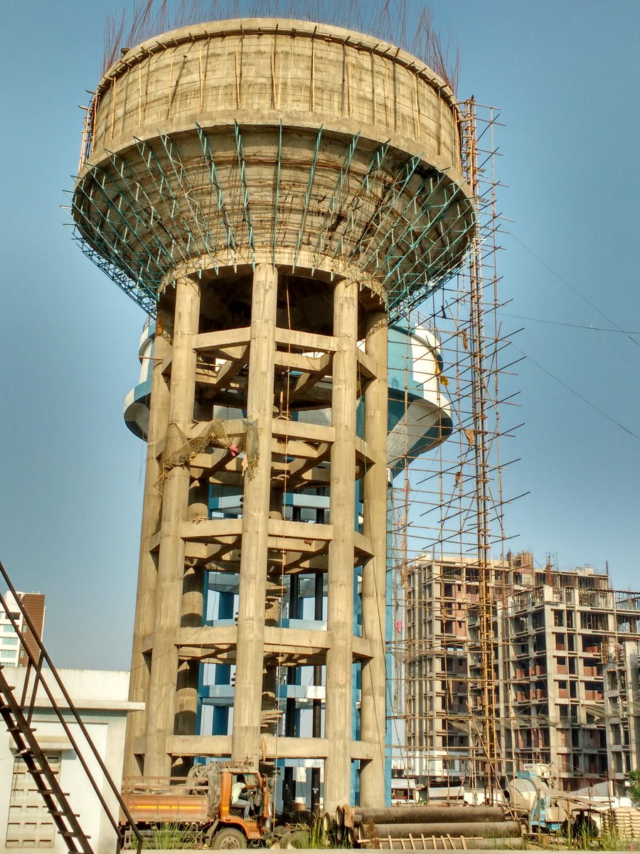 DevelopedSurat's tweet photo. New 18 Lacs &amp; 24 Lacs Ltr #OverHeadWaterTank work
@ #Vesu Water supply center ||

#SMC #Surat

Clicked
#FenilThakkar https://t.co/Xtjrky48bq