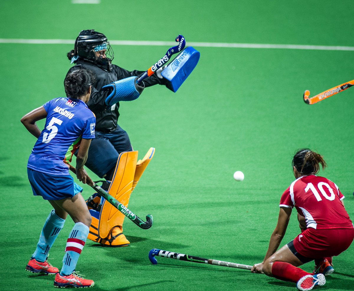 Voxsports's tweet photo. .@singaporehockey women's team defeated Sri Lanka 6-1 in @FIH_Hockey World League last night https://t.co/7Tqv8fGnYP https://t.co/UwmpRmo96o