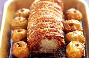 MKFoodAwards's tweet photo. Apple sauce from VirtualOrchard &amp; pork from @woburncf = splendid hog roast with @Jeffthechefhogs https://t.co/QlVcqaFcWk