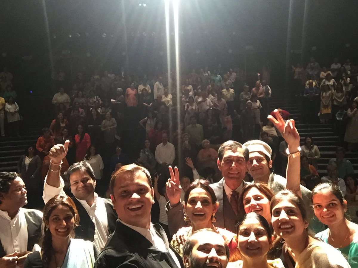 GauharThePlay's tweet photo. After house full shows in #Kolkata, #Delhi, #Gurgaon and #Ludhiana, Team #GauharJaan is enroute to #Chandigarh! https://t.co/9wXsiQvnpk