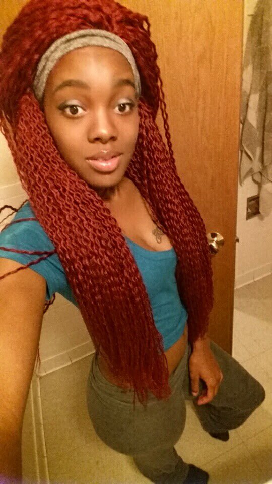 LulMissBadAss_'s tweet photo. Anybody wanna iMessage? 😍😒 https://t.co/hFIEYaZB4E