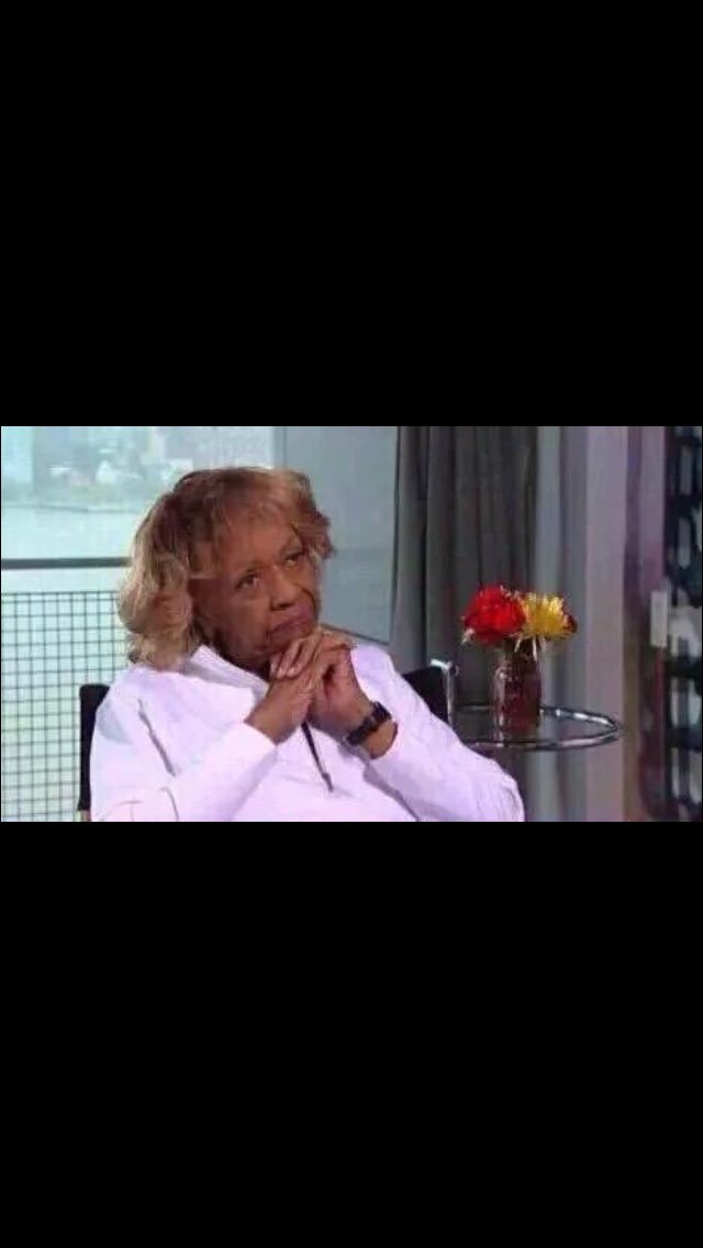 DumbSlutLogic's tweet image. Dumb hoe😓😂