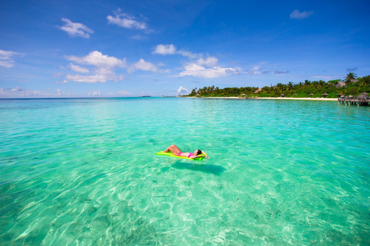 Latedeals1's tweet photo. Today I will do absolutely nothing #relax #relaxation #travel https://t.co/ZVJJj47JjZ