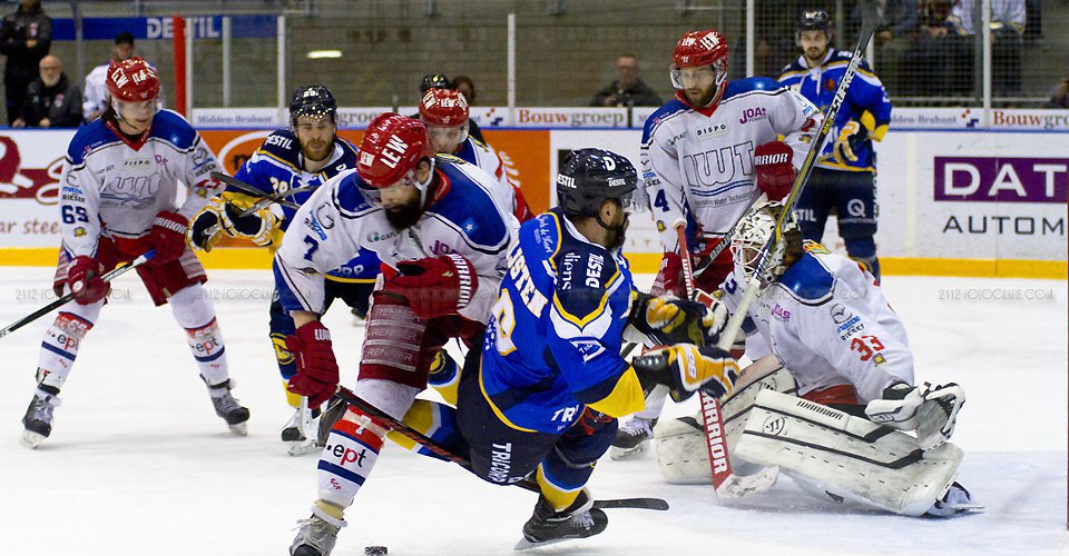 Tilburgtrappers's tweet photo. DESTIL TRAPPERS, de dag van â&amp;#x80;&amp;#x9C;halve finaleâ&amp;#x80;&amp;#x9D; waarheid: Met… https://t.co/YdxA7HdmlX #ijshockey https://t.co/pm3a7uyrVl