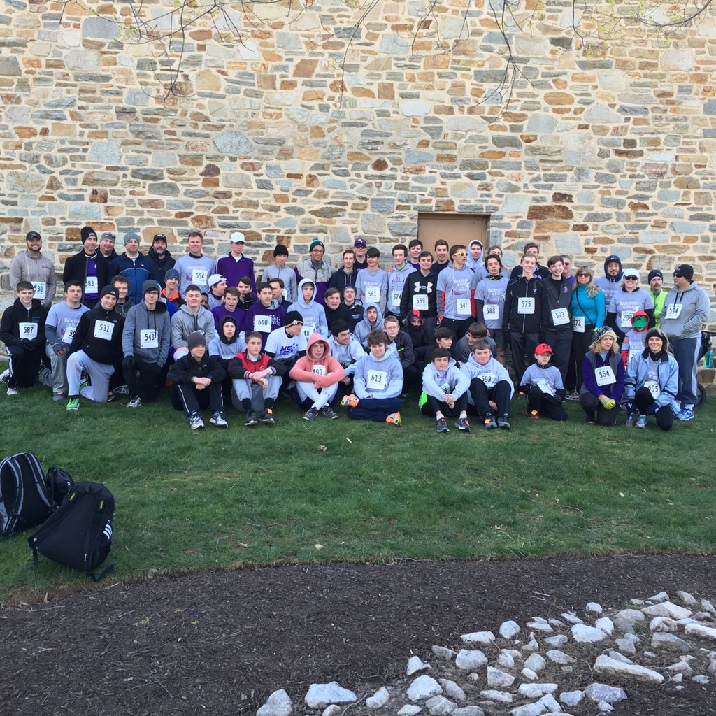 TheJasonator's tweet photo. @MSJGaels 100 MSJ students, parents, and faculty ran today at Hopewell Cancer Support's Reachout and Run 5k! https://t.co/WNzwci1gyJ