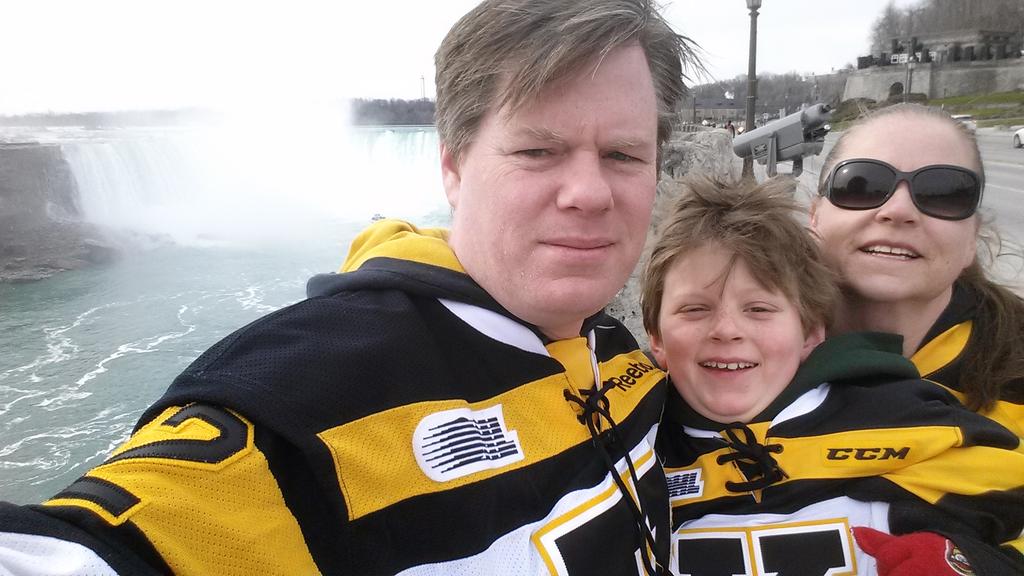 shaggy_401's tweet photo. A quick visit to the falls before heading to the @KingstonFronts #GoFrontsGo #FrontsFever https://t.co/mQ60i9PE4V