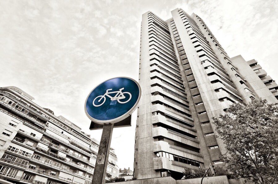 Adellanotte's tweet photo. Use your #bike.
#Madrid2012
#FotoMadridCiclista
@CAvilesPhoto
@MADciclista @enbicipormadrid @jmmcorral https://t.co/a84sJ7QURh