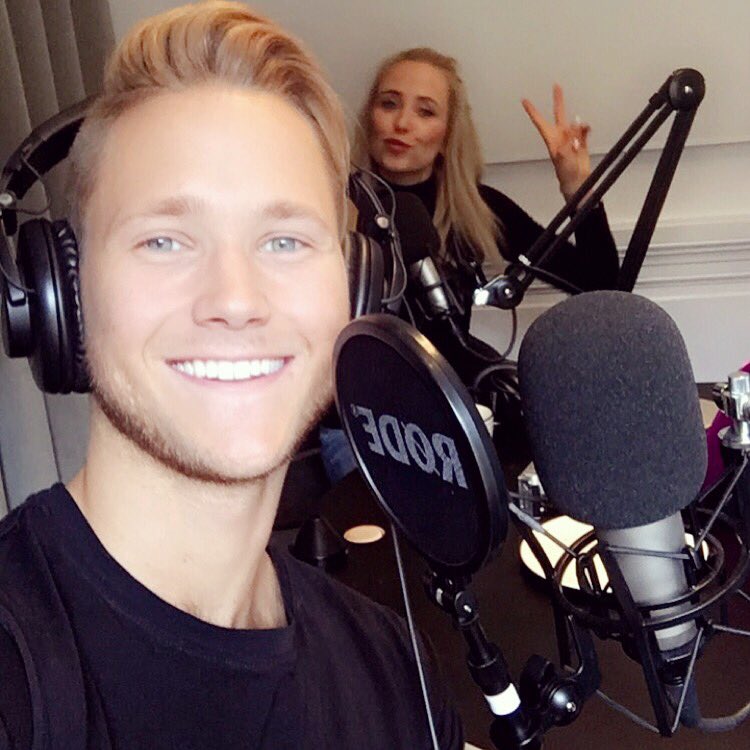 NYTT PODDAVSNITT! 👏 Vi snackar om självförtroende! Kolla in ITunes och Podcaster 👊😉