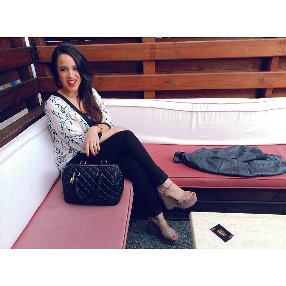 SimplyMiaBlog's tweet photo. 🍸 Este fue el look que elegí para la fiesta de anoche en @BabelStation 🍸 https://t.co/mrzy9Y1pzu