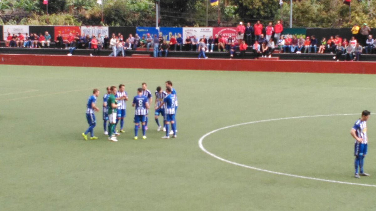 CFTalavera's tweet photo. A punto de arrancar el partido en el 'Silvestre Carrillo'. @CDMensajero - CF Talavera #VamosTala #MENvTAL https://t.co/XPLrKzHL8K