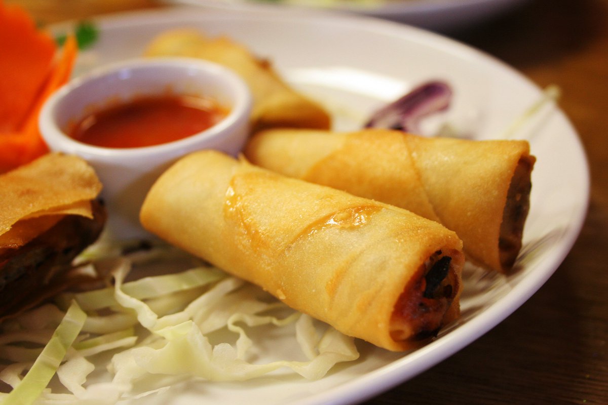 DimSumKing1's tweet photo. Food recommend: Chinese spring roll (4pcs)crispy and tasty, don't miss it #foodie #recommend #yum #dimsum #sydney https://t.co/PBLuTowM1Y