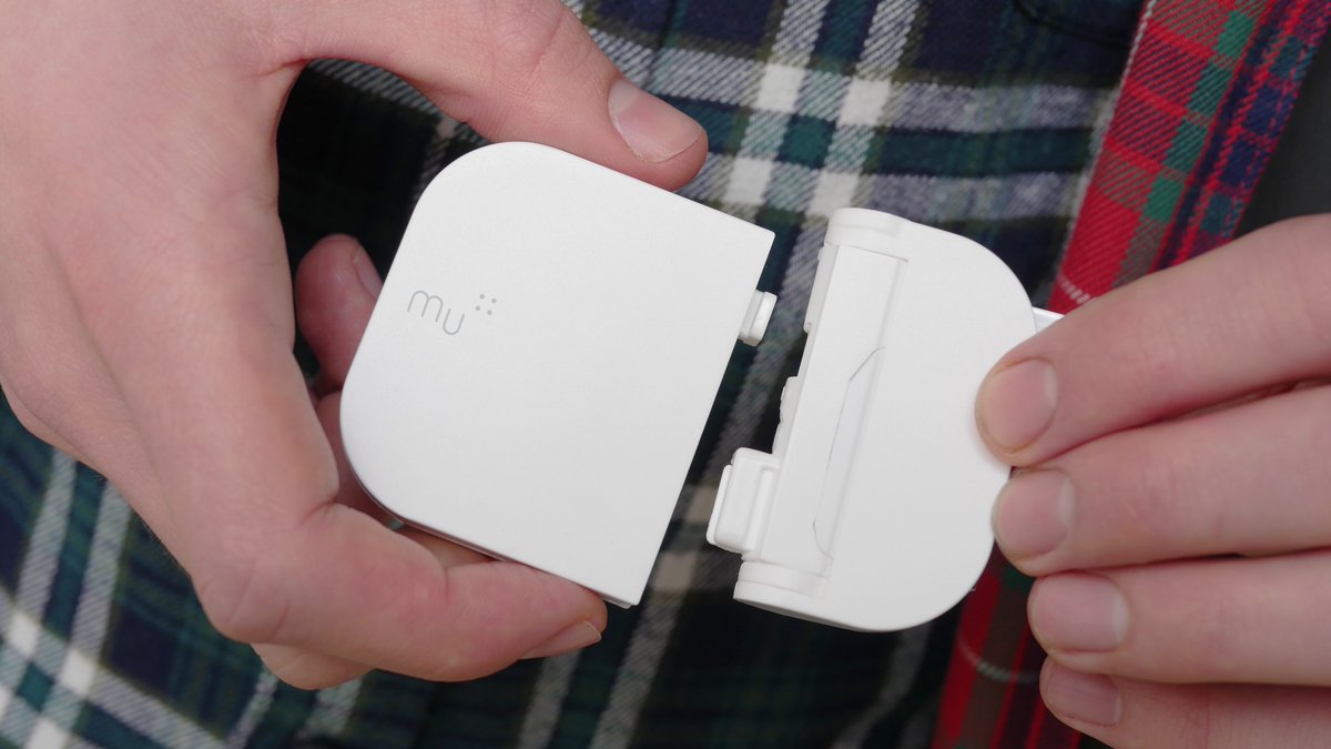 TheMuOne's tweet photo. Stay charged anywhere in the world with a #MuSystem - #travel #charger #tech #design #indiegogo #weekend https://t.co/ijNRCTpFxR