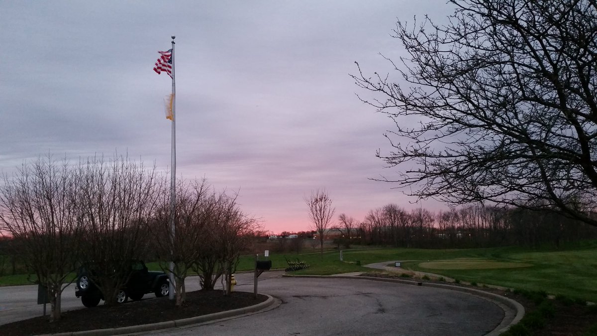 AmyMichele79's tweet photo. Happy #MastersSunday from #LassingPointeGolfCourse! #DoubleShiftSunday β³π https://t.co/Mt5eCCTqwh