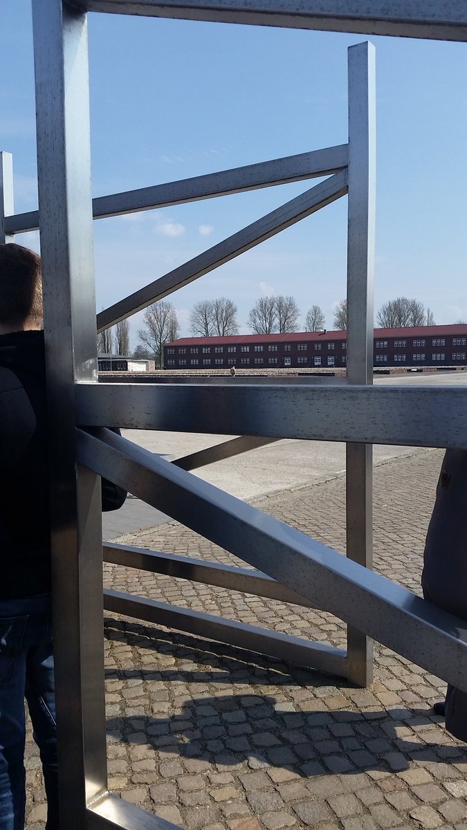 Eingang der KZ-Gedenkstätte Neuengamme #MemorialWalk