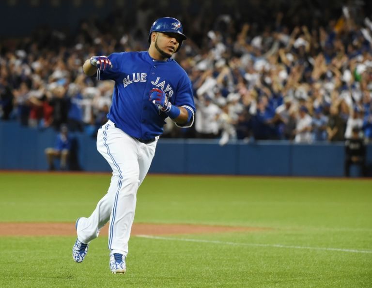 JaysJournal's tweet image. David Ortiz wants Edwin Encarnacion to replace him in Boston dlvr.it/L1XBFv