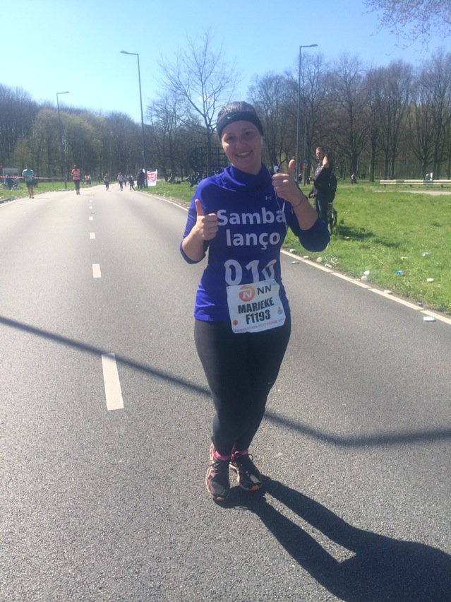 rinibiemans's tweet photo. Hier is ze #21km schema nog binnen de tijd 16:30 #rotterdam #marathon #gogirl https://t.co/VDmJS7UNCa