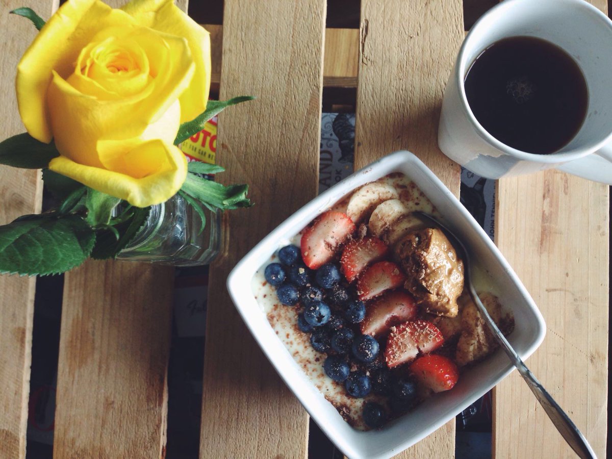 activ_eat's tweet photo. Lovely Sunday spring morning with a fresh breakfast before a dog walk!! #health #freshfruit #sweetcinnamon https://t.co/mApJXUtHJm