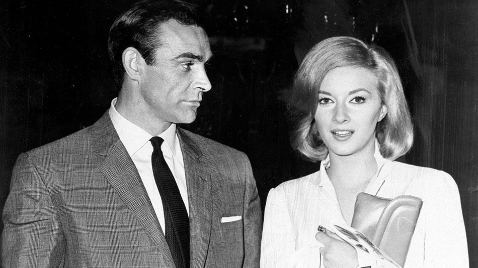 Mason_and_Sons's tweet photo. #Connery in #PrinceOfWales #ConduitCut #bespoke #suit. Perfect for #business AND #pleasure. https://t.co/Jd9da5Yxis https://t.co/Wk2Rp5gyC2