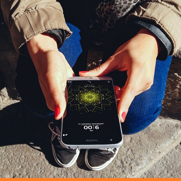 We've got another #giveaway! RT &amp; follow <a href="/LGCanada/">LG Canada</a> for a chance to WIN an #LGG5. Rules: go.wind.ca/1V477pX