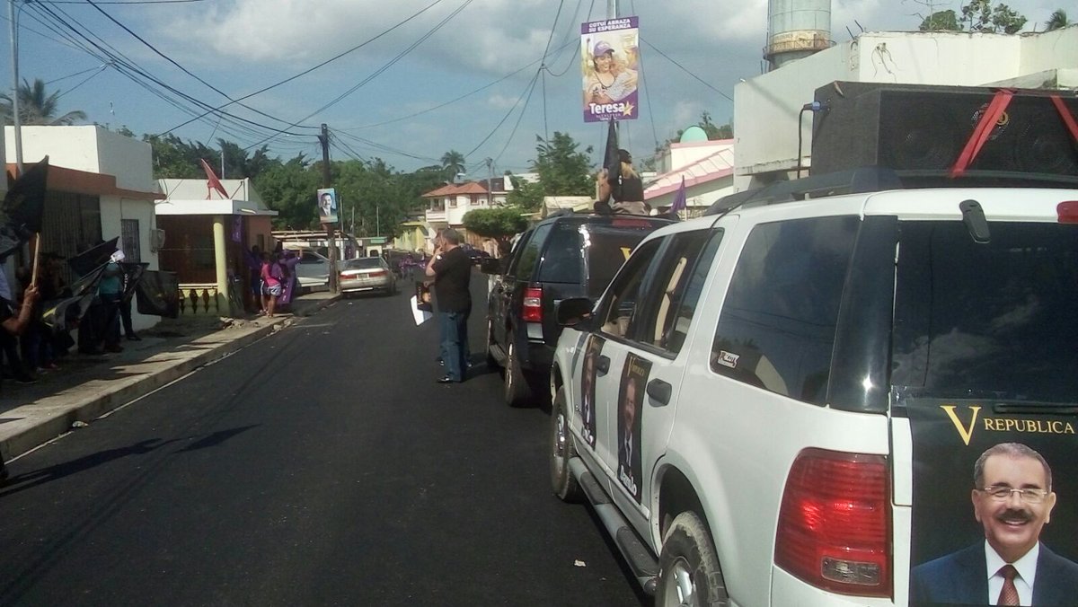 SotoconDanilo's tweet photo. Caravana cotui, Danilo Presidente @sotojimenezv @ToyClaroDanilo @Danilo20162020 @DanielGuillenG @verasjjj https://t.co/PEKR2AzJor