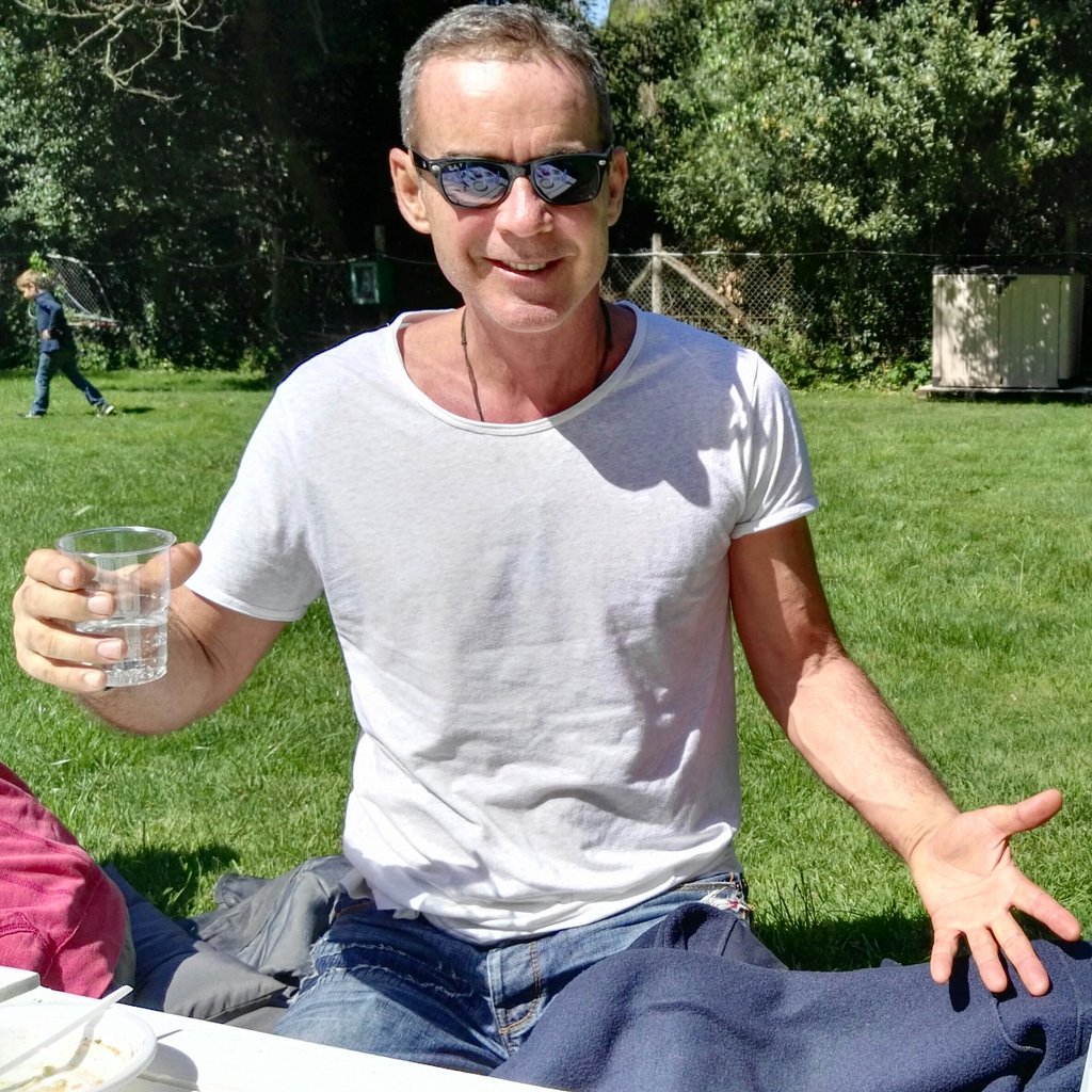 PierreCosso's tweet image. #Domenica di #relax con famiglia e amici. Io pic-nic, voi? #Roma #sole