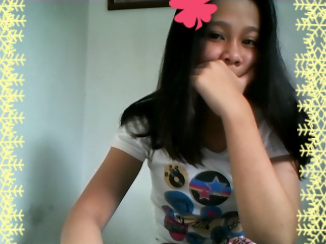 SyafinaRF's tweet photo. Halo...  #edisigabut #LFL #haaii #maulatebirthdaybrothergajadi #huhuu #ignoremyface #bai. https://t.co/POxwH3QZzK