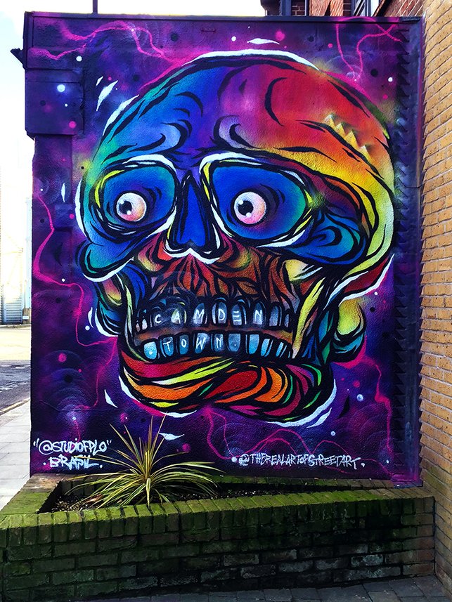 tilytravels's tweet photo. Street art by Fábio Panone Lopes #studiofplo • Hawley Cresent, Camden Town #London #UK #Graffiti #Travel #England https://t.co/qt873792el