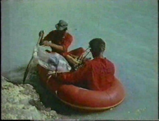 19 5 在 Twitter 上 雲仙普賢岳の噴火で亡くなった火山学者のクラフト夫妻ってのが居てね ありえない距離で写真とか撮ってたり 硫酸の湖に漕ぎだしたりしてるんすよ 亡くなる前日に 火山で死ねるなら本望だ って語ってて 遺体は誰より火口に近い場所にあった